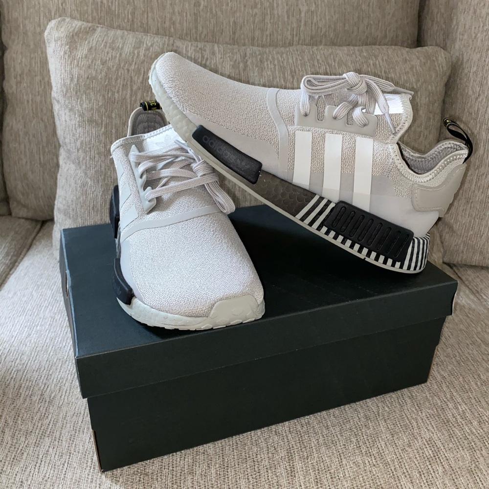Men’s adidas nmd r1 metal gray/ orbit gray size 10